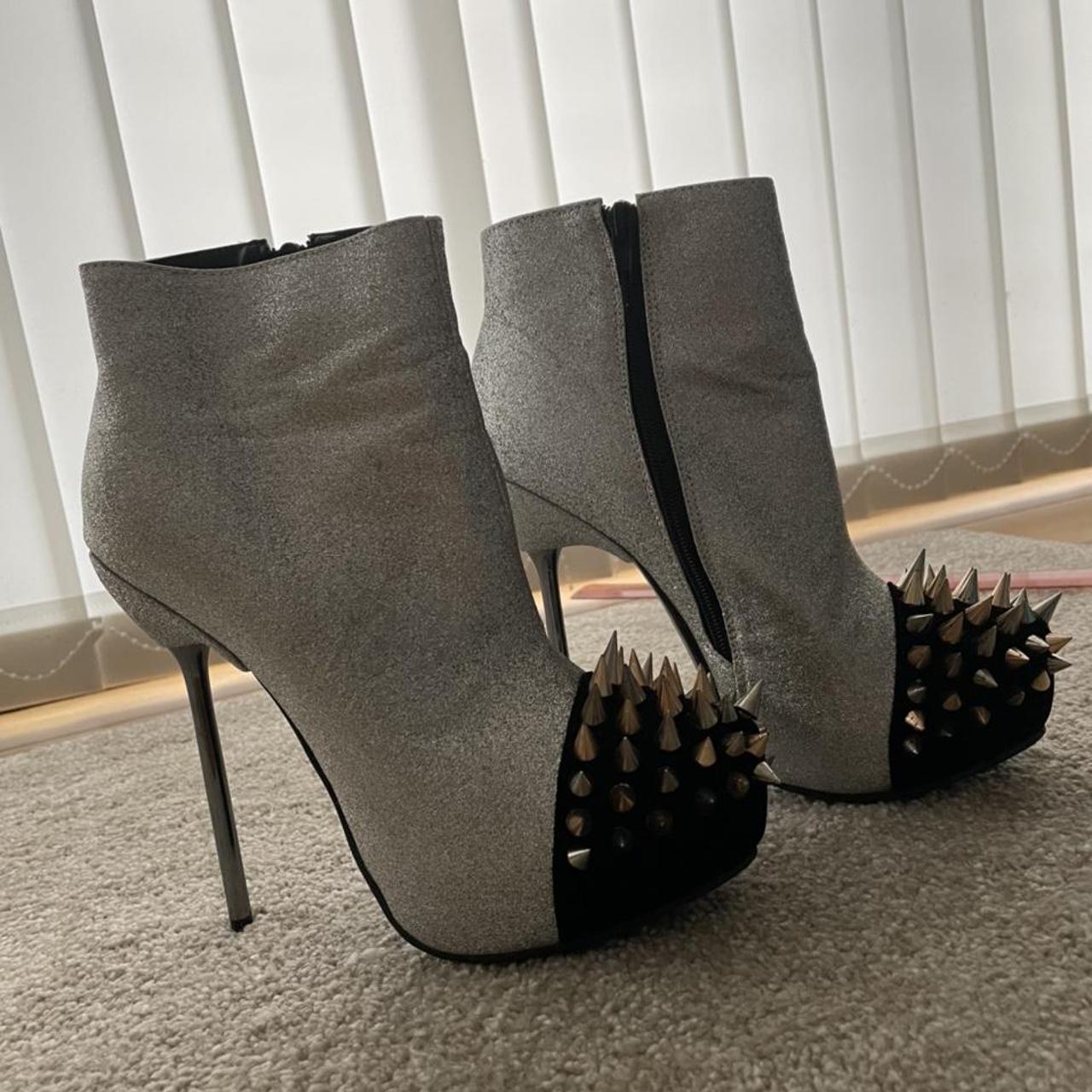 Boohoo open best sale toe boots