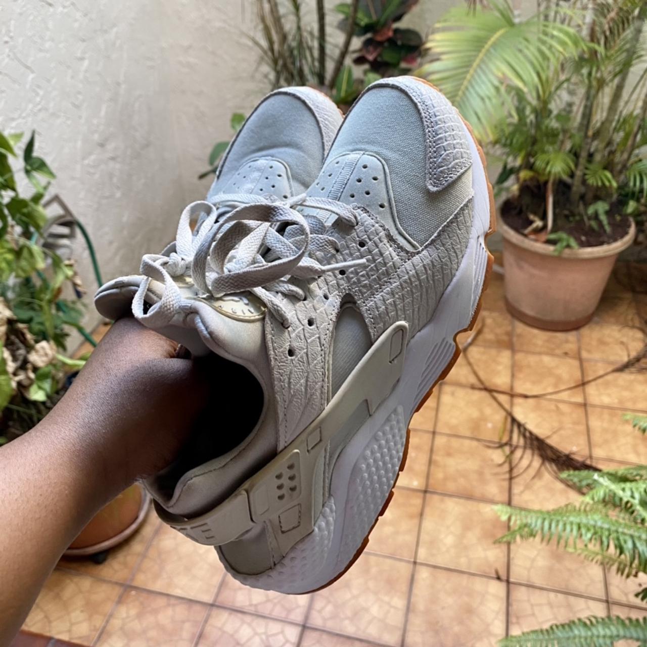 cream colored huaraches