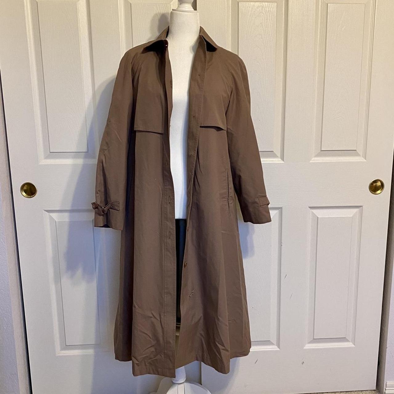 Vintage London Fog Trenchcoat Tag size shows 10... - Depop