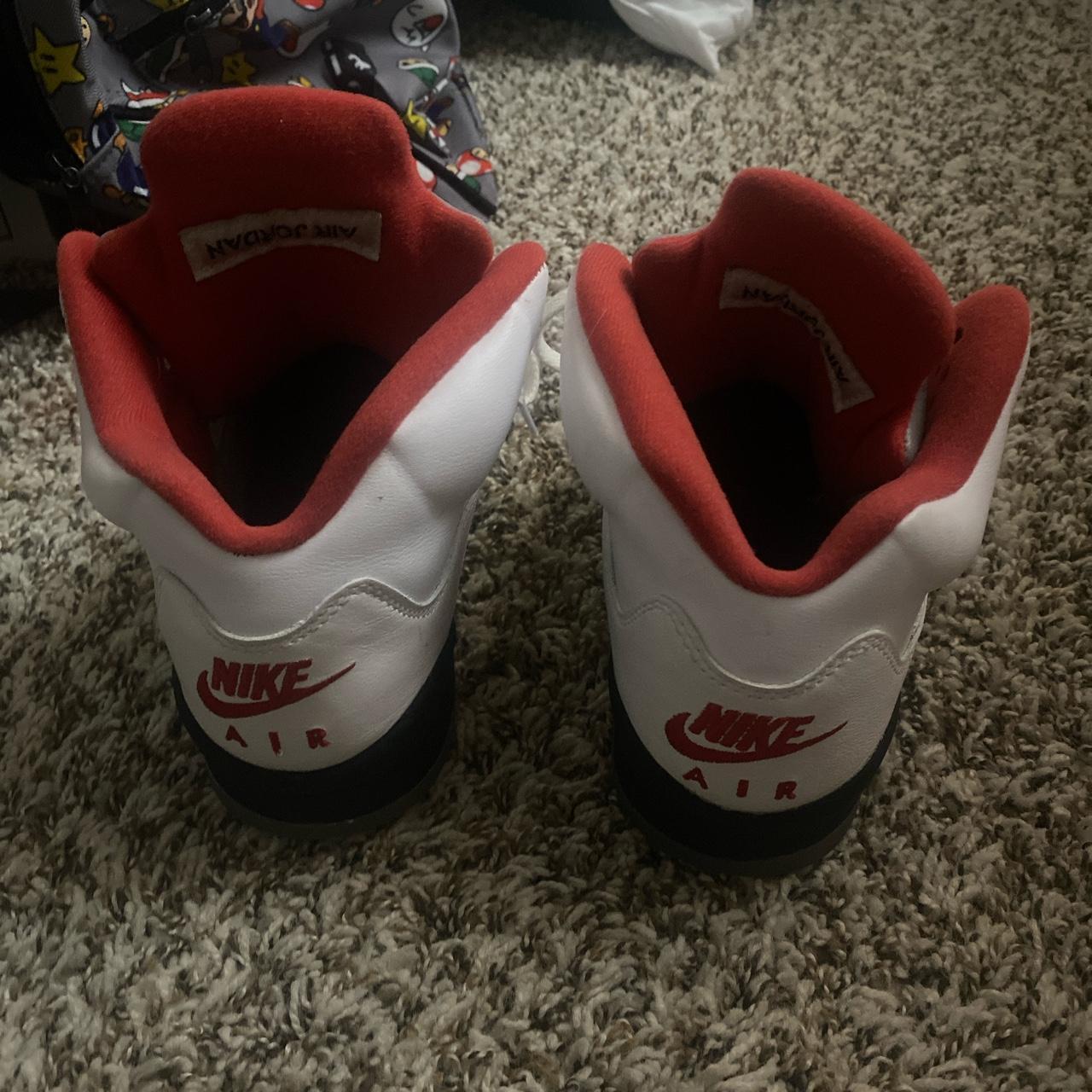 Jordan Men's White and Red Trainers | Depop