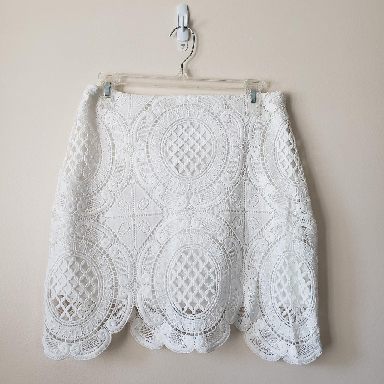 WHITE LACE MINI SKIRT Brand new never worn. See... - Depop