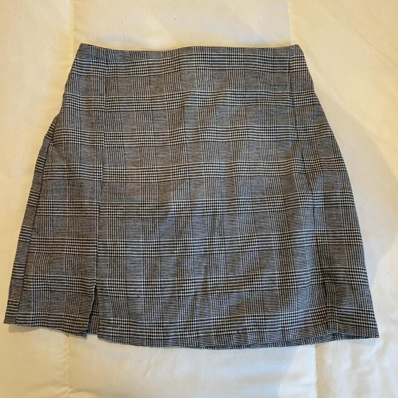 Black and white checkered/striped skirt, fits a size... - Depop