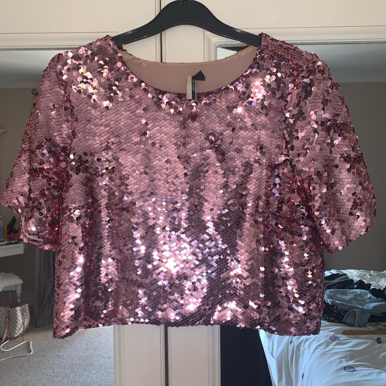 Baby pink sequin crop top. festival... Depop