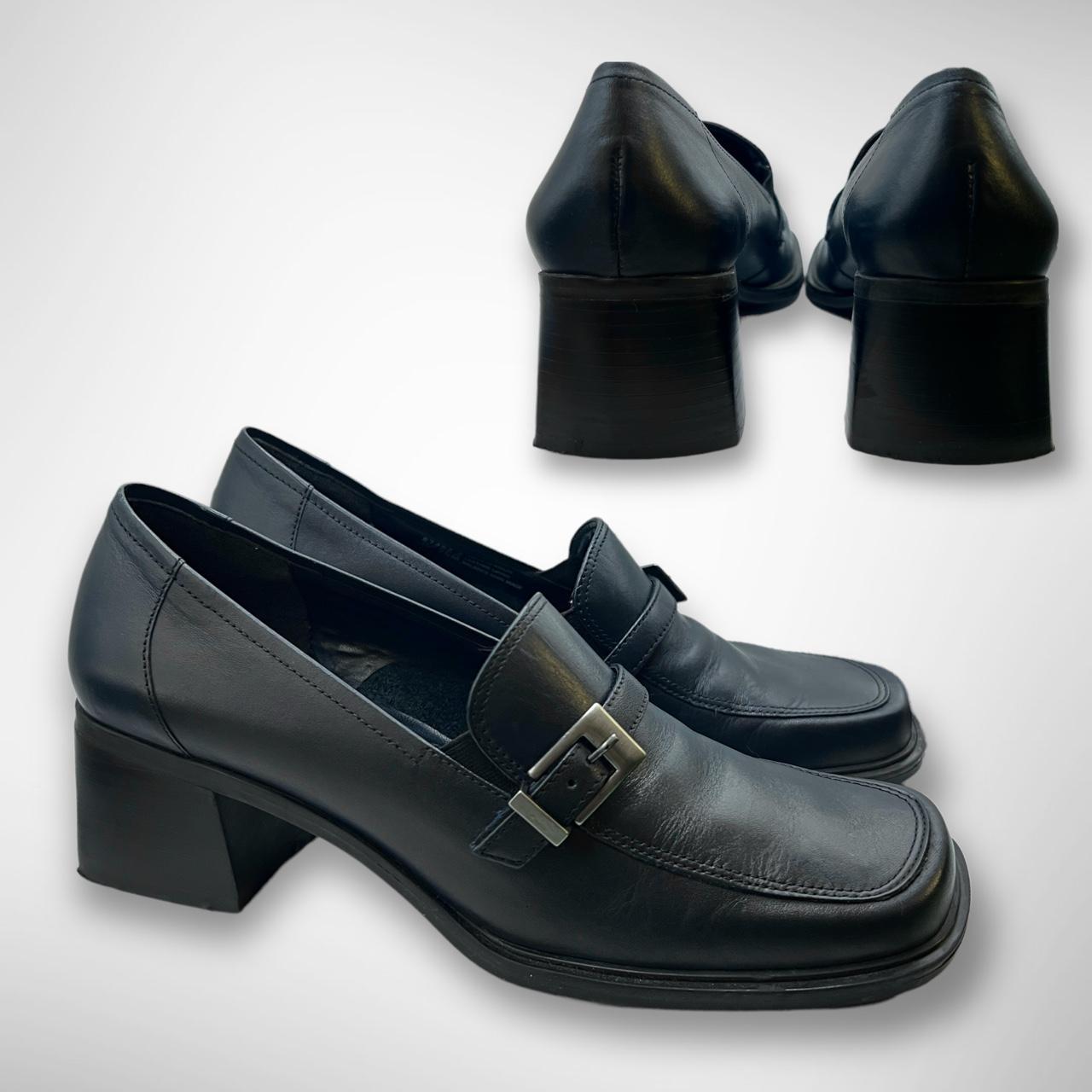 navy chunky heel shoes