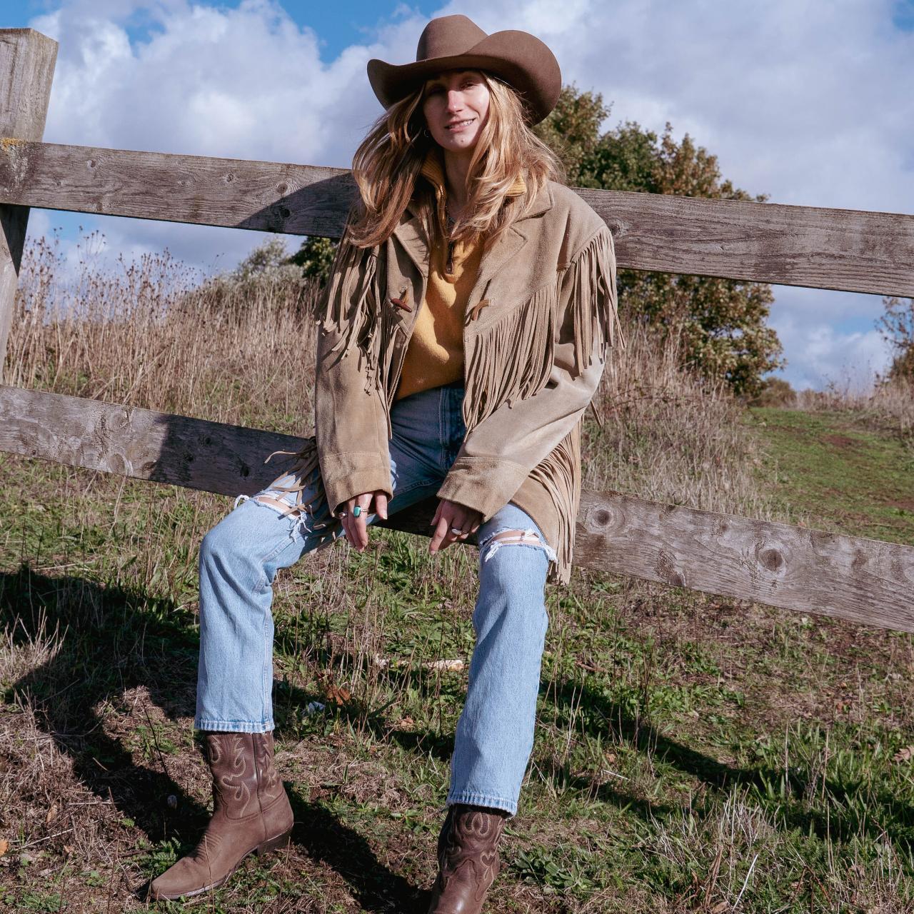 90s Vintage Suede Fringe Jacket Cowboy / Cowgirl &... - Depop