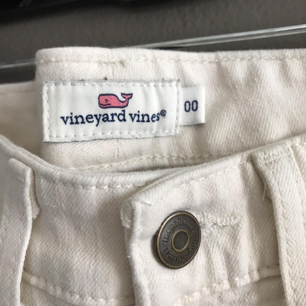 Vineyard Vines Women's Cream and White Jeans | Depop