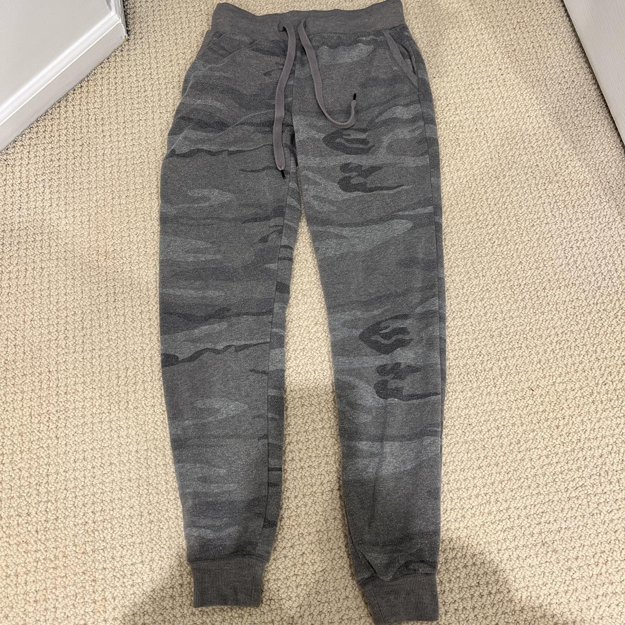 Z Supply Camo Sweatpants Size XS Slightly... - Depop