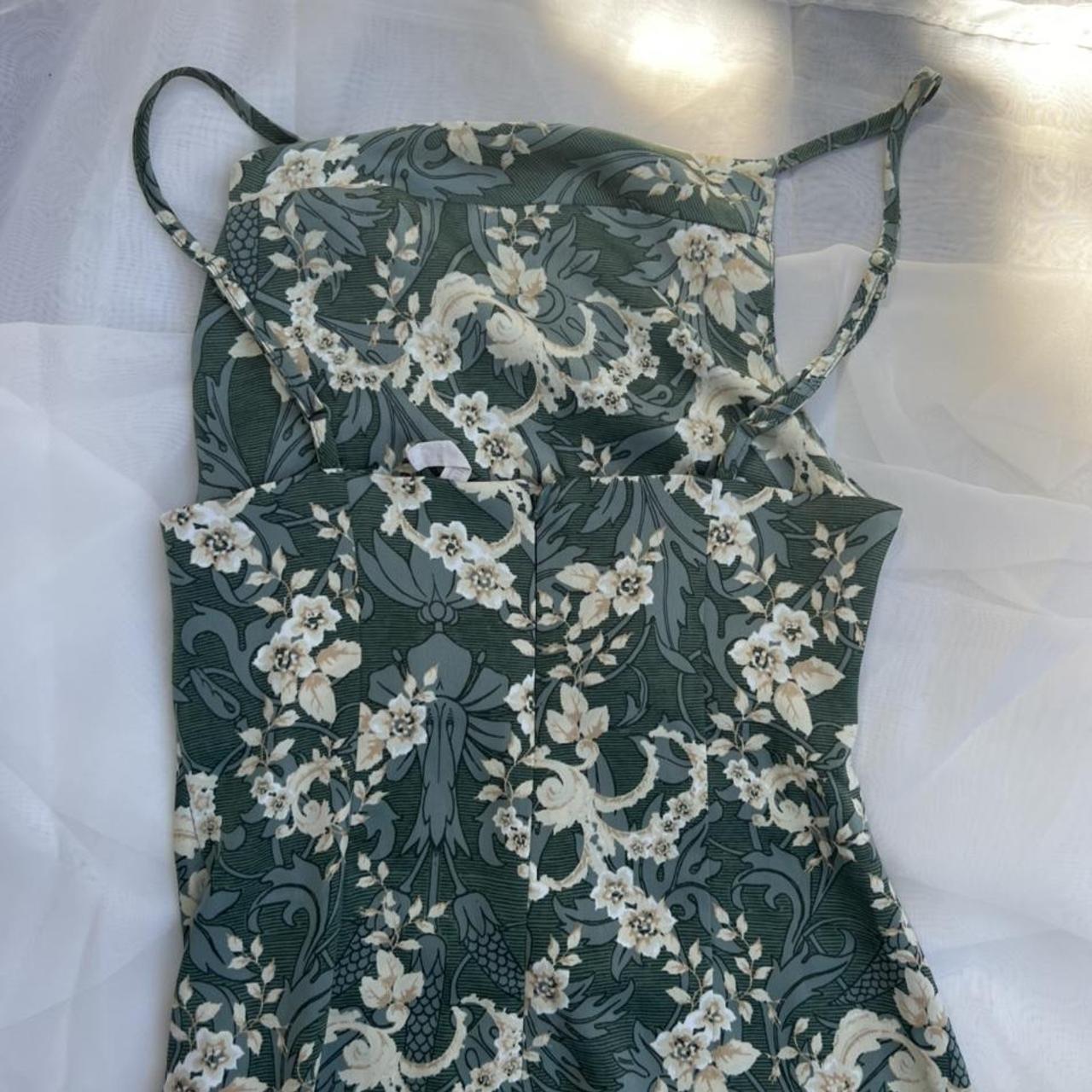 The most beautiful silk dress from Urban Outfitters!... - Depop