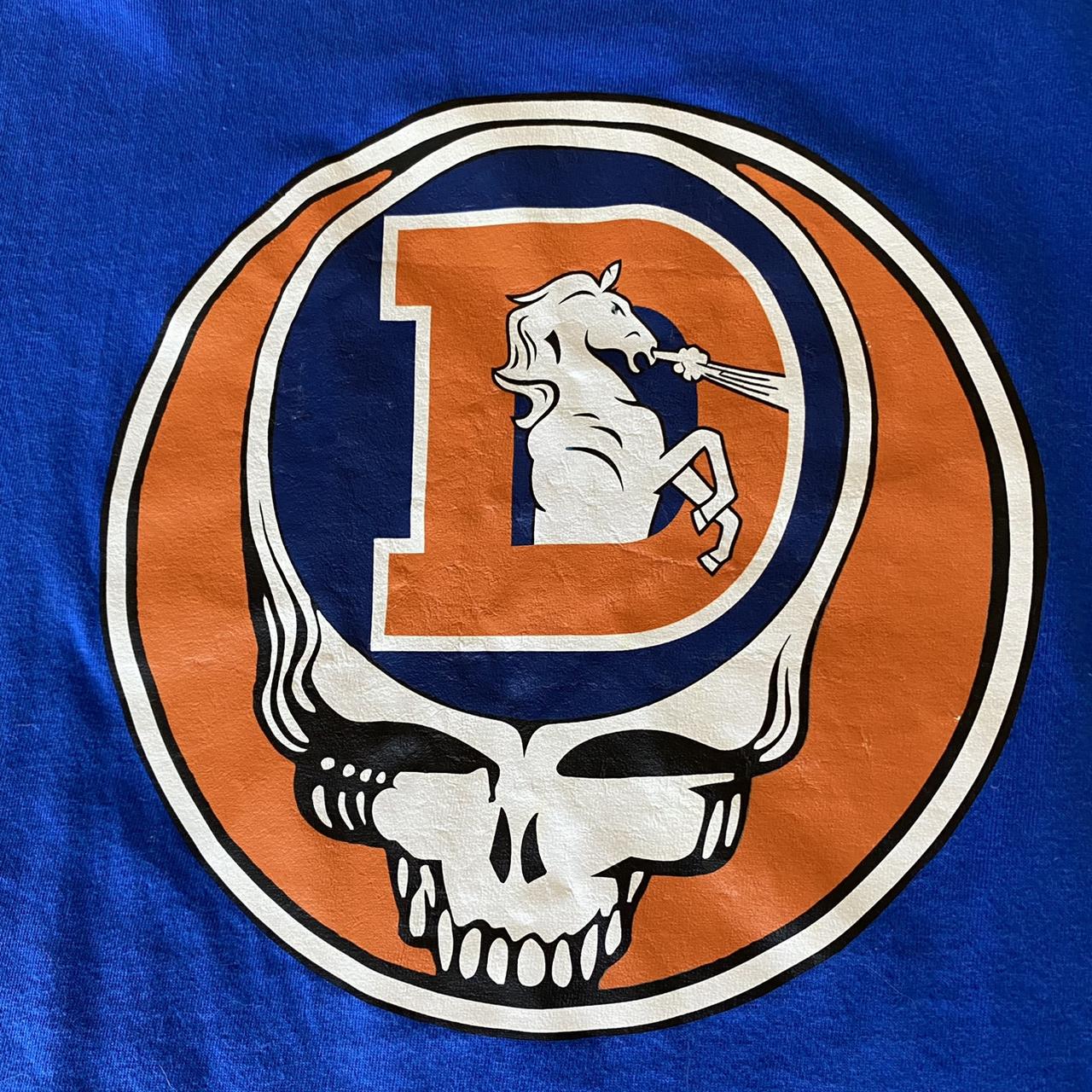 Denver Broncos x Grateful Dead tee, on an Anvil ring - Depop