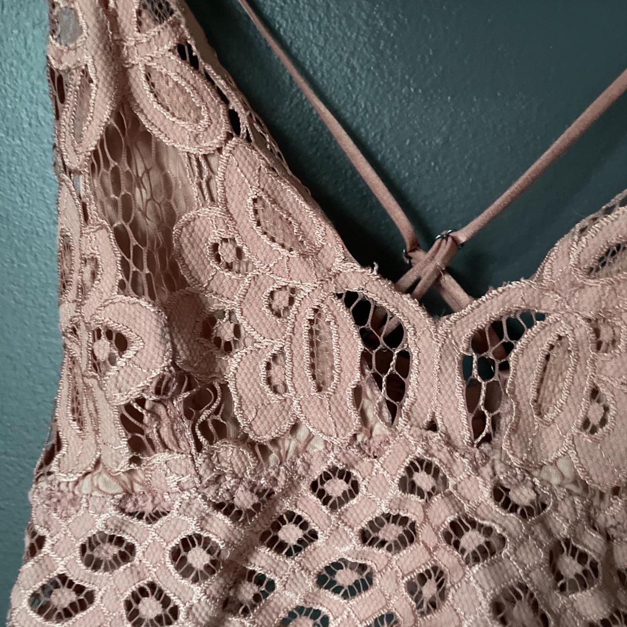 Product Image 2 - Bralette Pink Sz S

Perfect lace