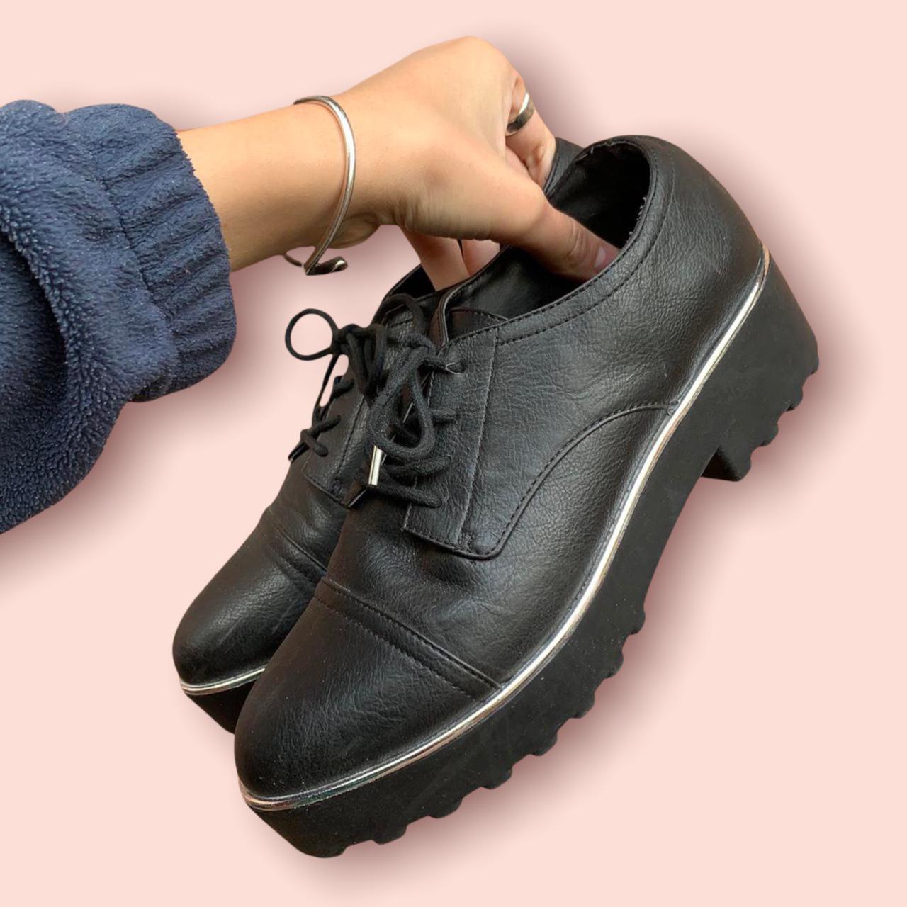 platform tie up shoes