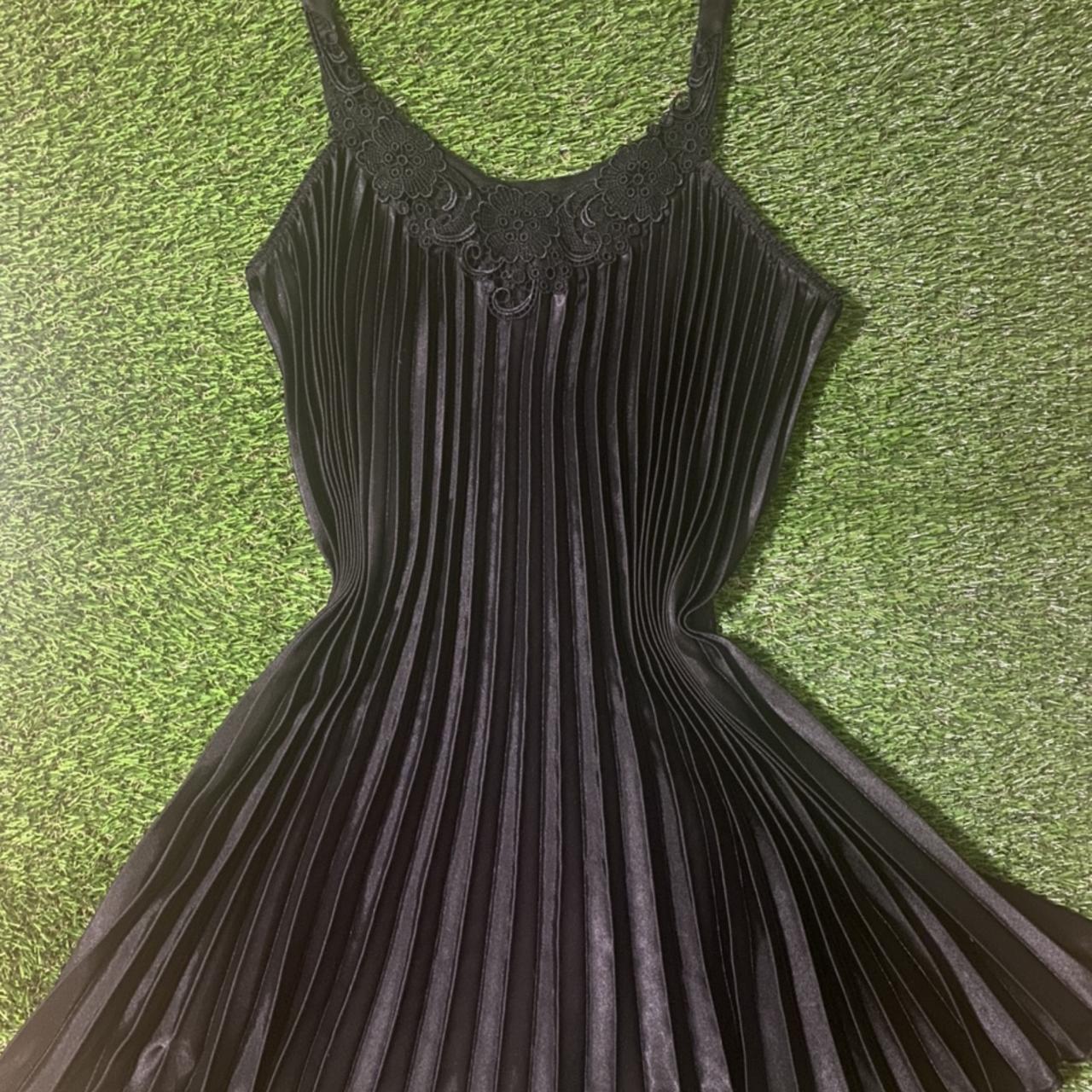 item listed by mermaid_closet
