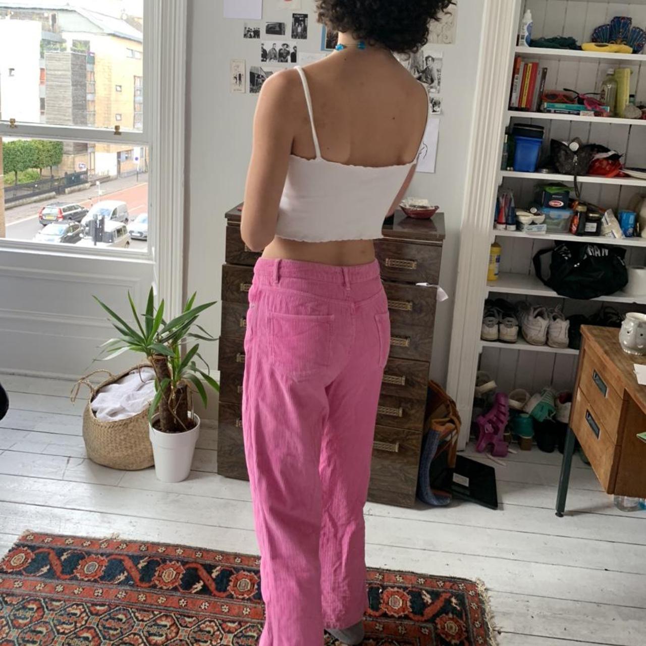Neon pink slim fit trousers – Bluzat