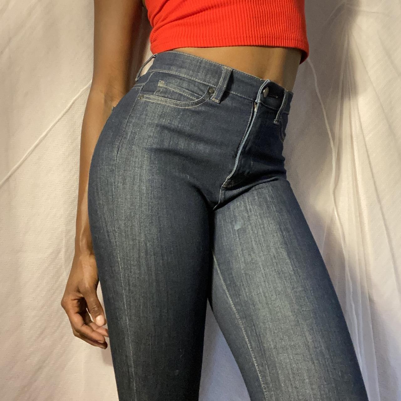 UNIQLO Women's Blue Jeans | Depop