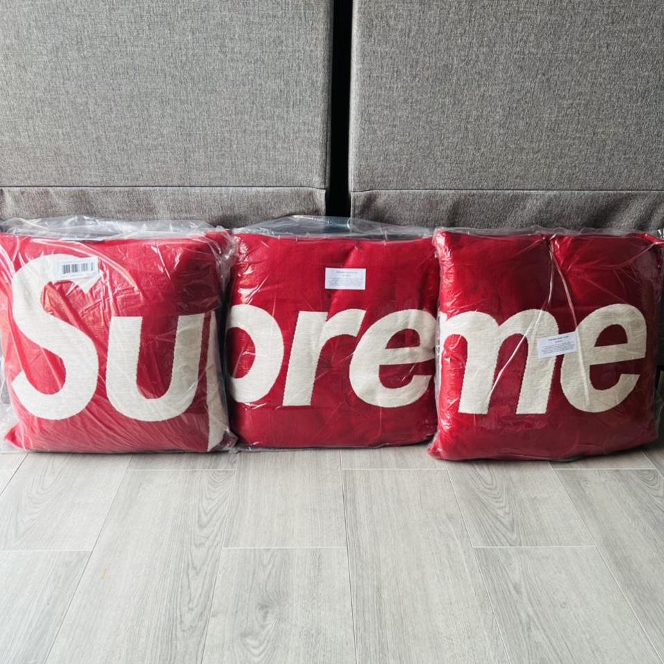 Supreme White and Red Soft-furnishings-textiles | Depop