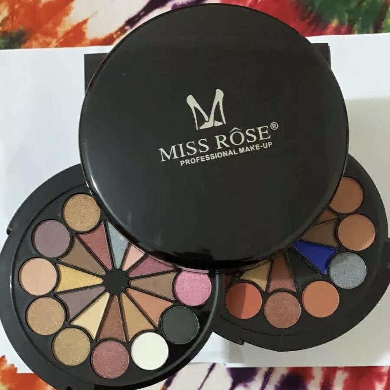 Miss rôse store professional make up