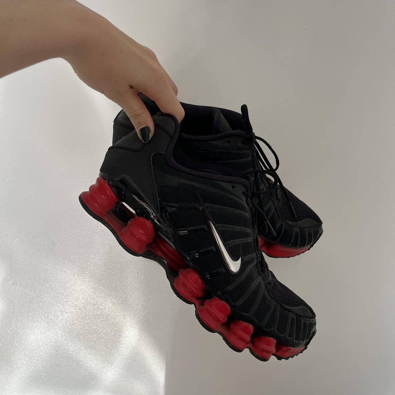 Nike SK Air Shox Black Red Silver Nike Emblem