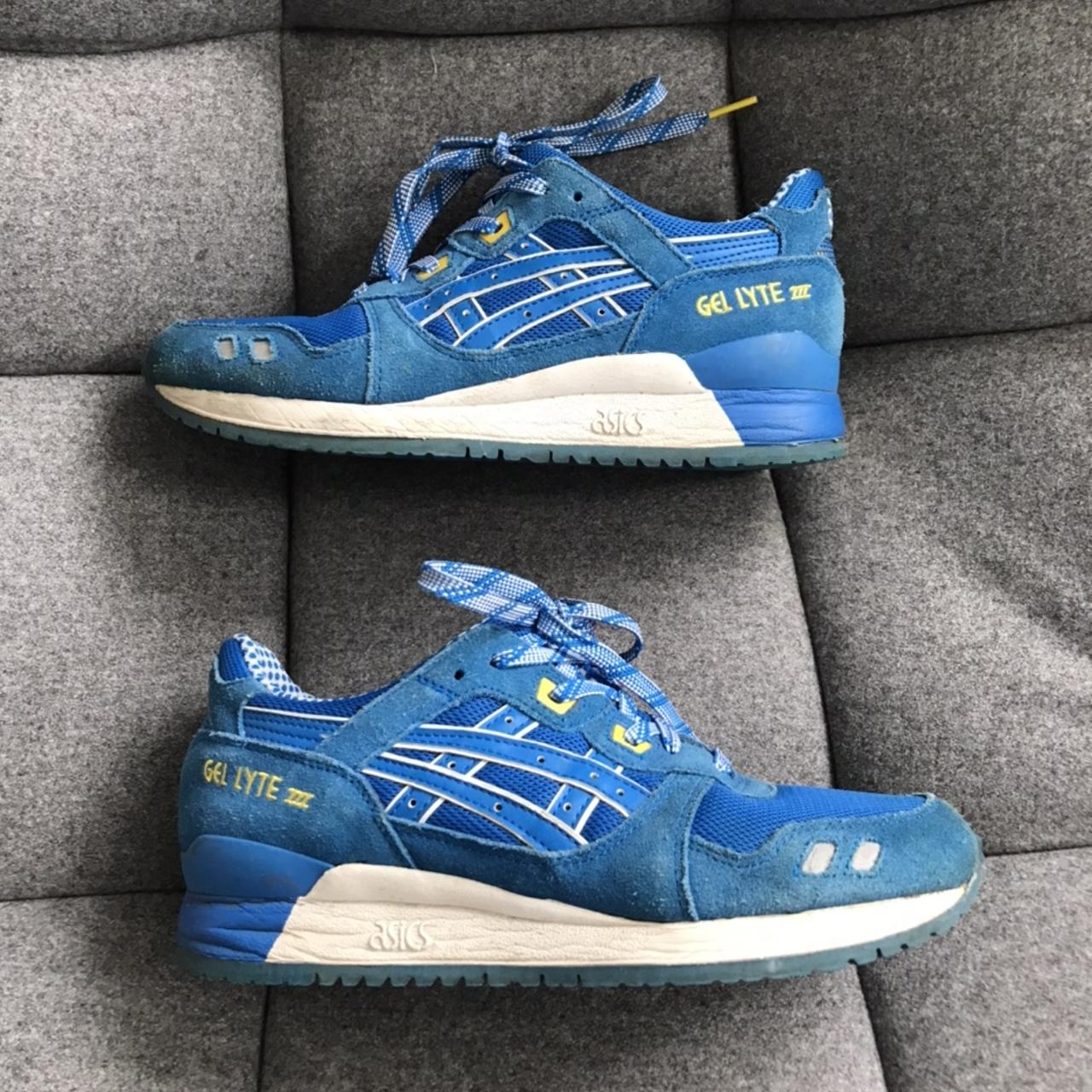 asics gel lyte white blue