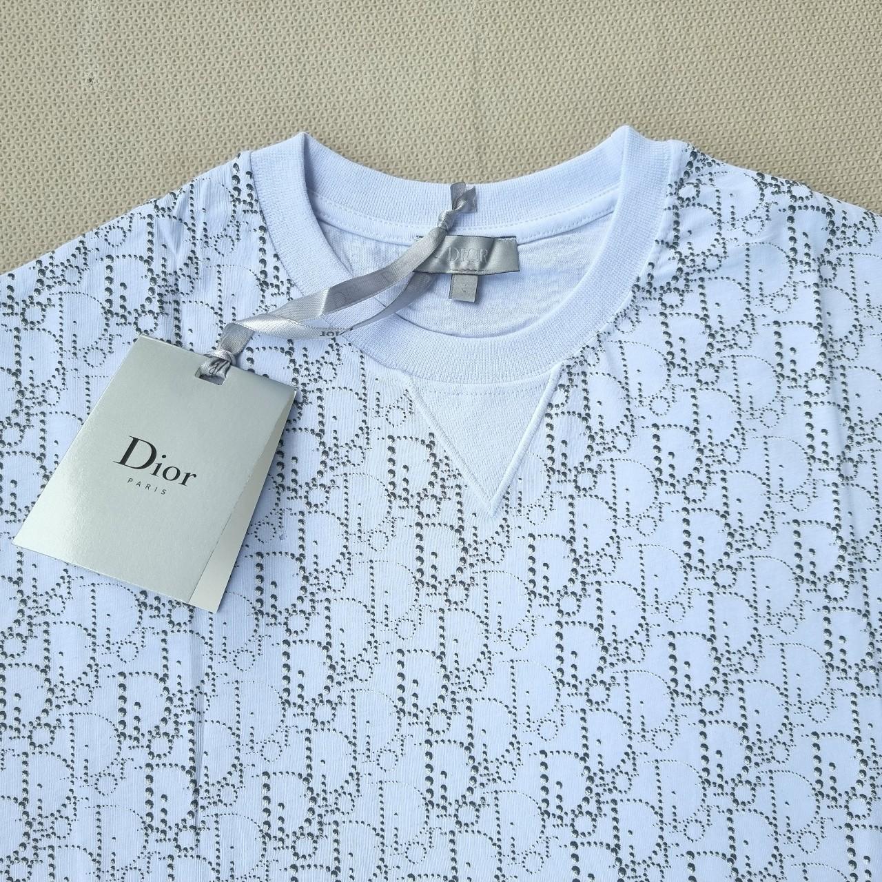 Dior Men's White T-shirt | Depop