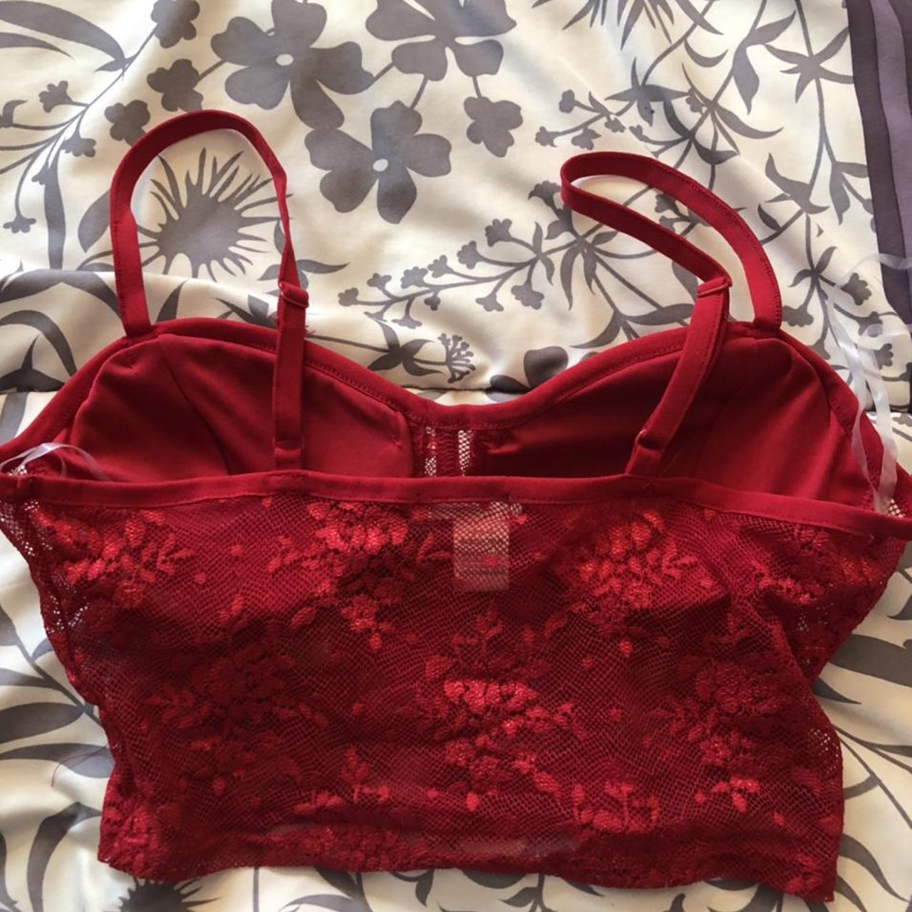 Fashion Nova Women's Bra Depop