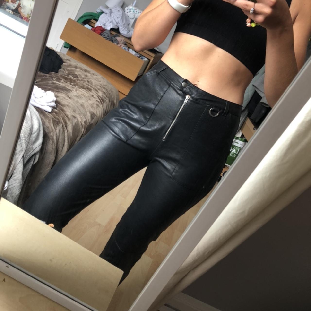 Pull&Bear faux leather leggings in black