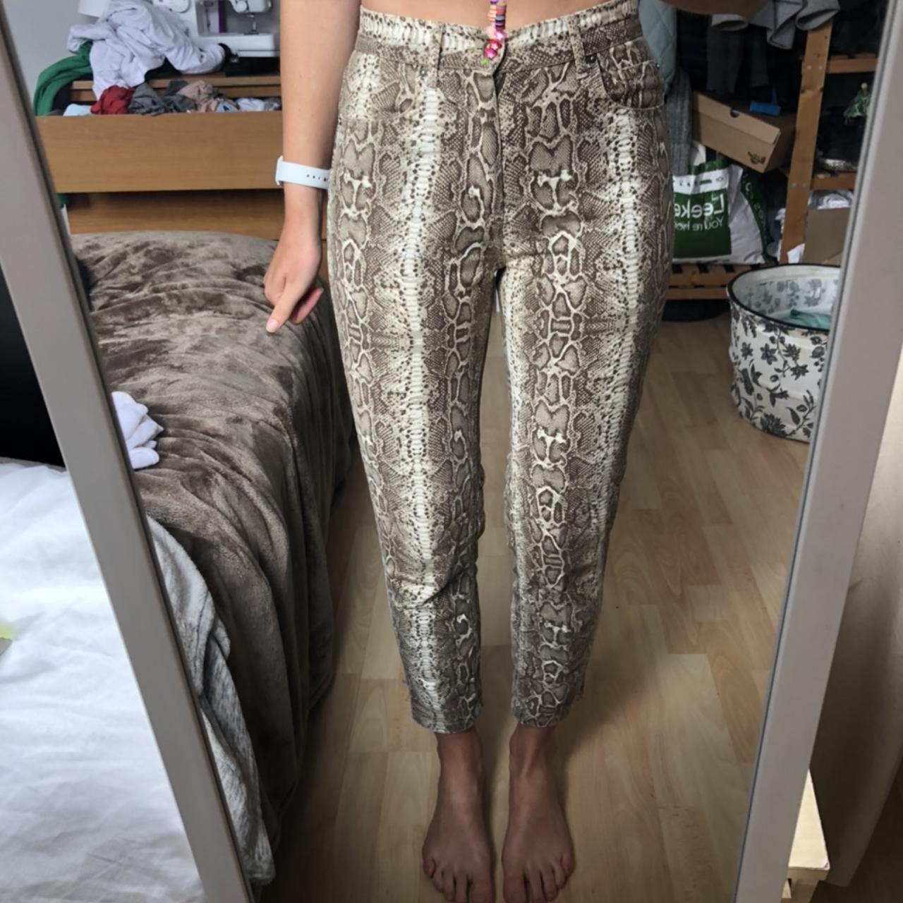 Pull&Bear high waisted jeans in animal print