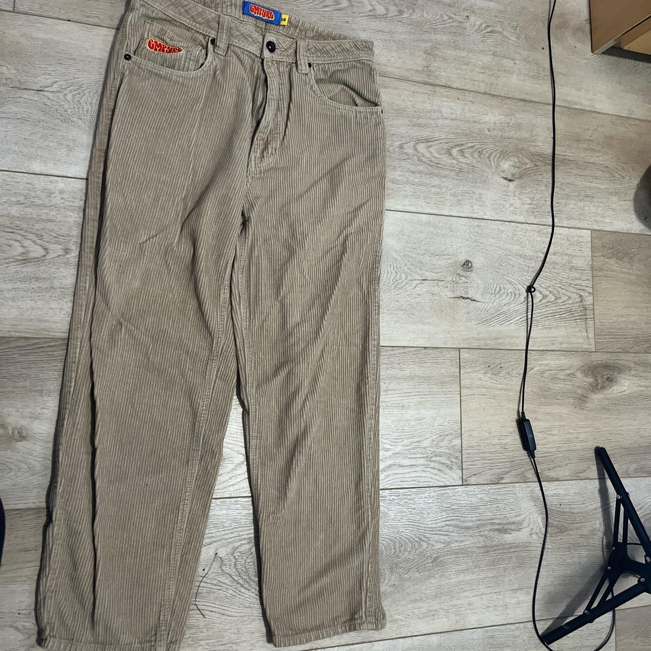 empyres been only used once, amazing shape and... Depop