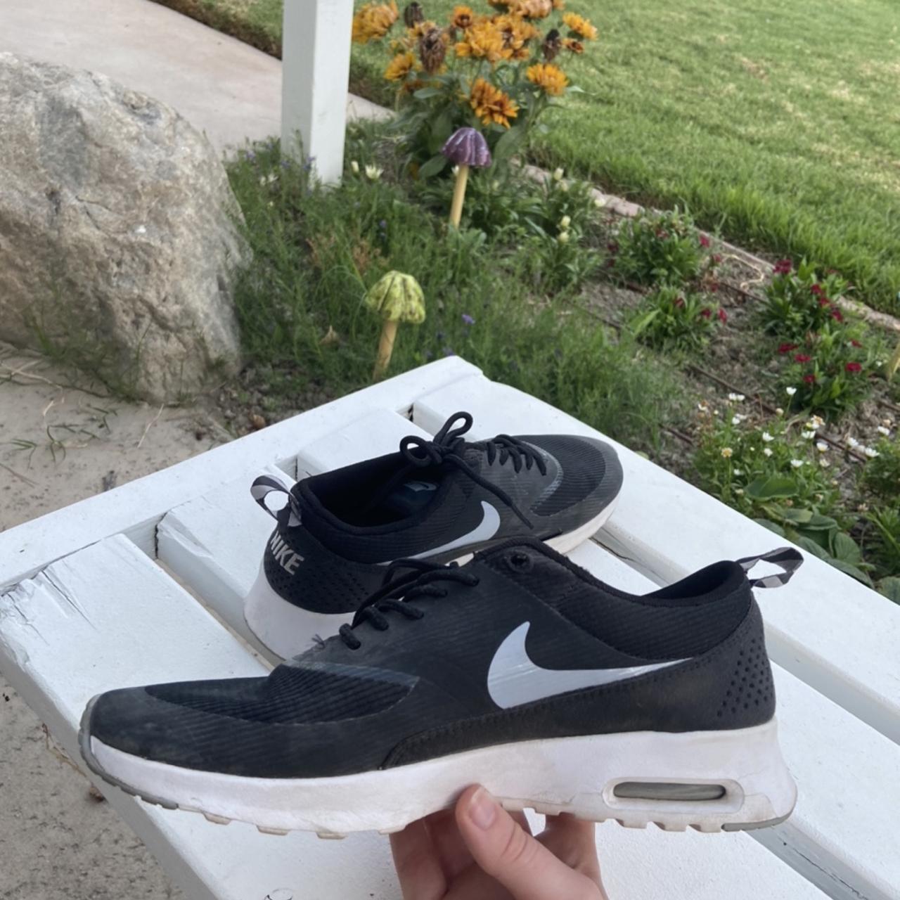 Black White Nike Air Max Thea. Size says 8.5 but