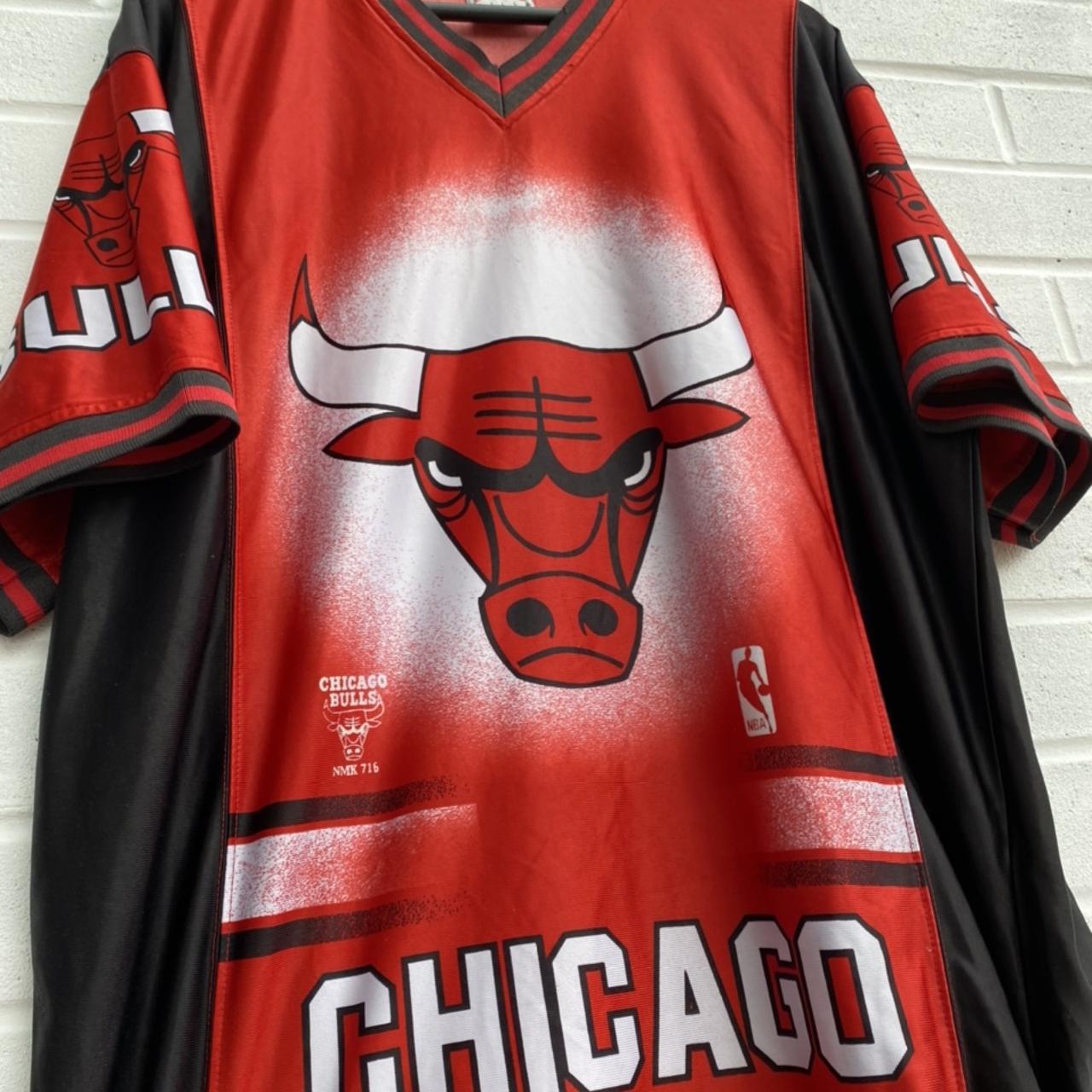 NBA Chicago Bulls Short Sleeve Unisex Jersey - Depop