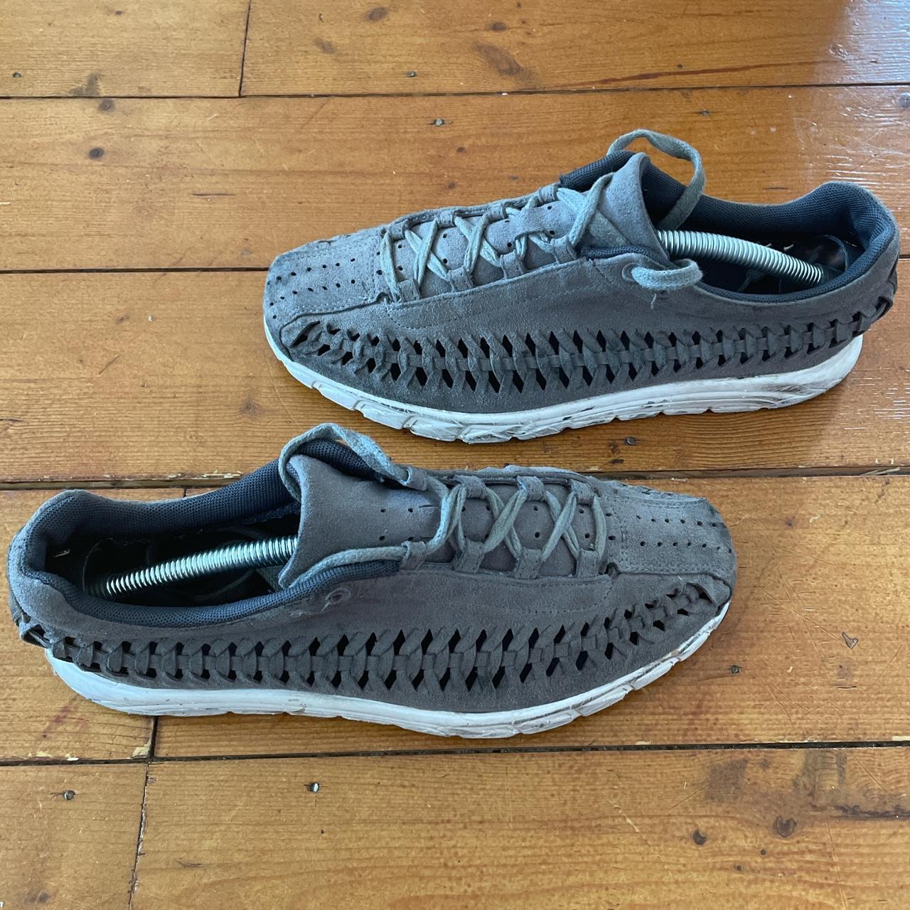 womens grey nike trainers