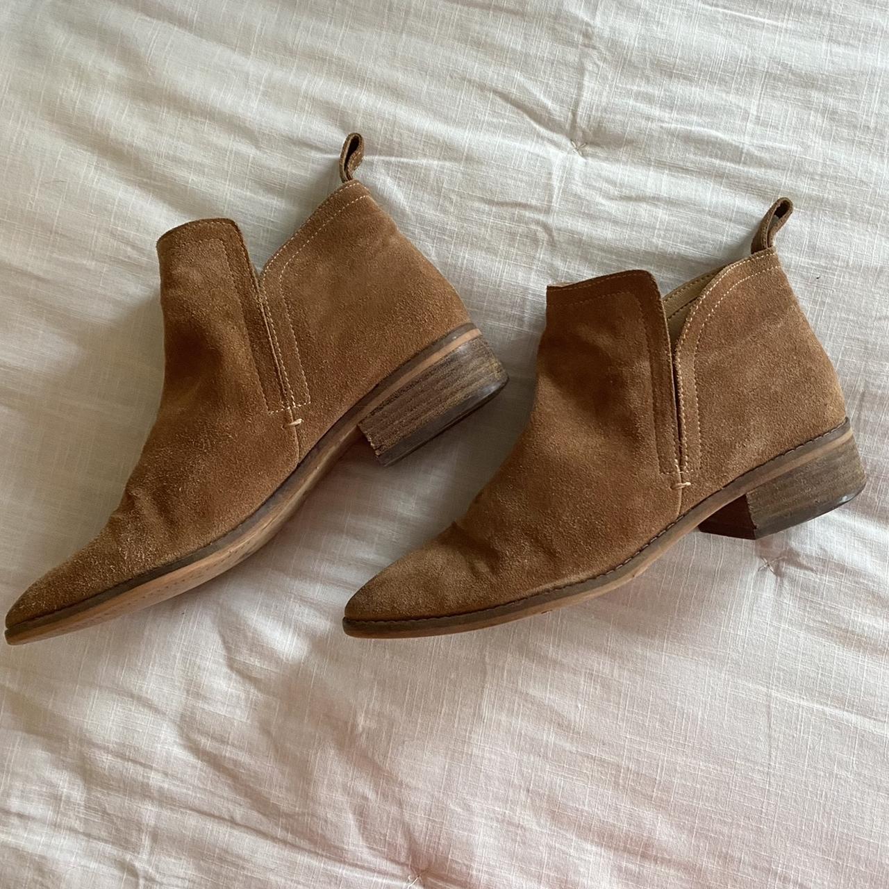 Dolce Vita Women's Tan and Brown Boots