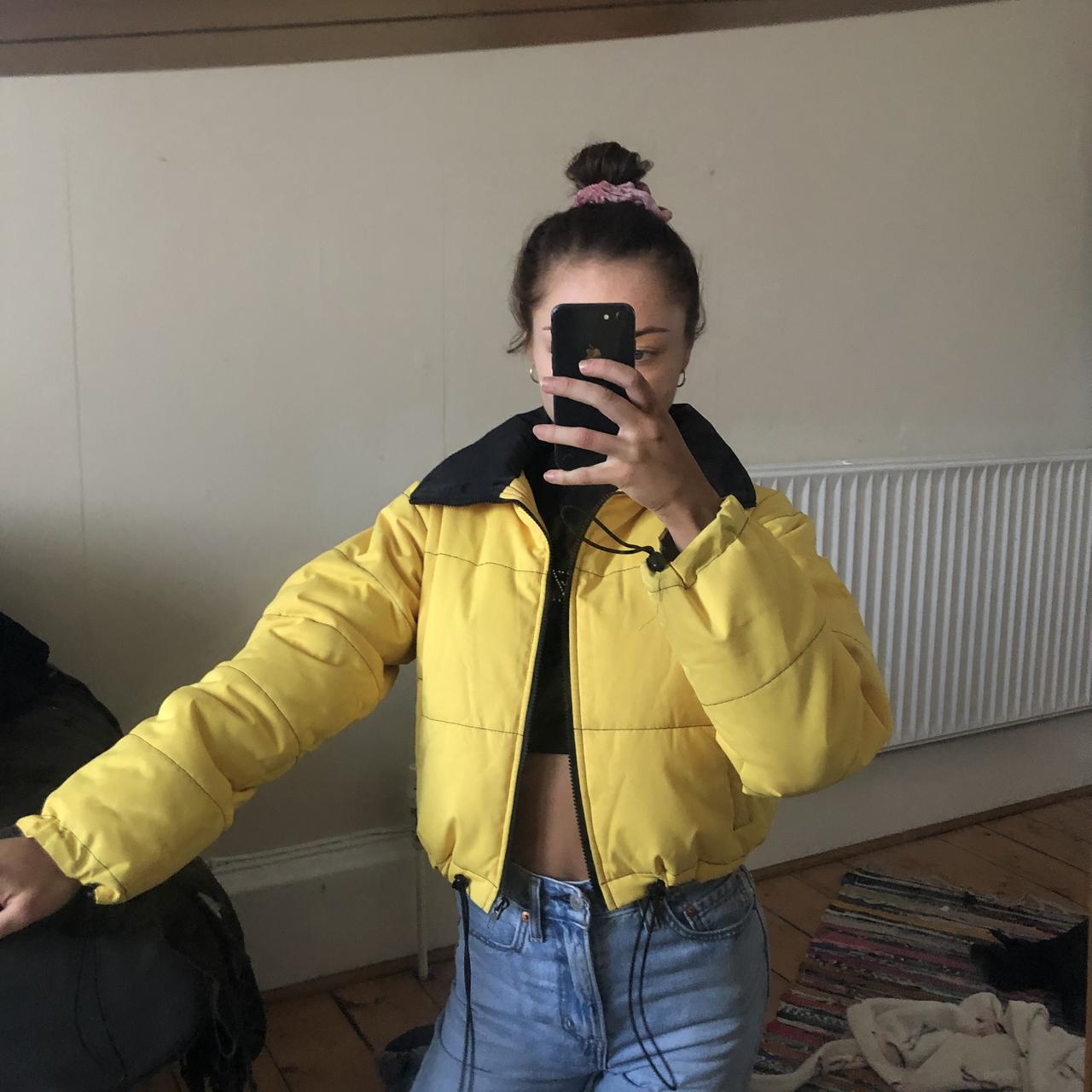 I am gia 2025 yellow puffer jacket