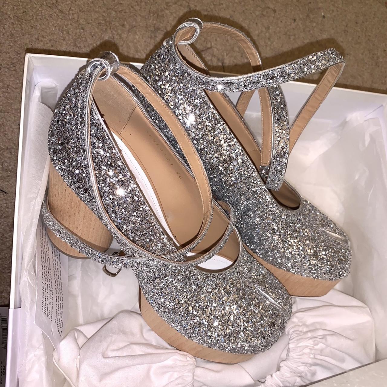Mansion Margiela Tabi Shoes Amazing silver glitter - Depop