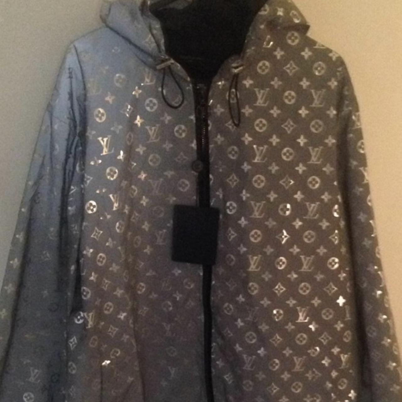 LV reflective jacket size L £150 - Depop