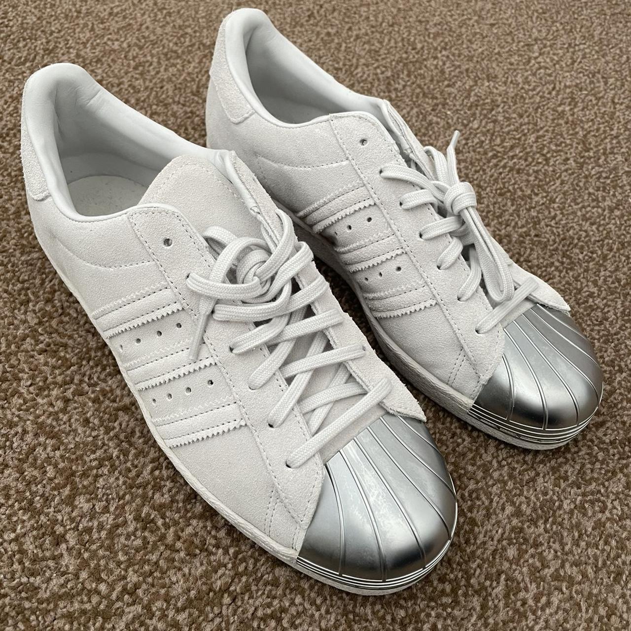 Silver toe adidas on sale