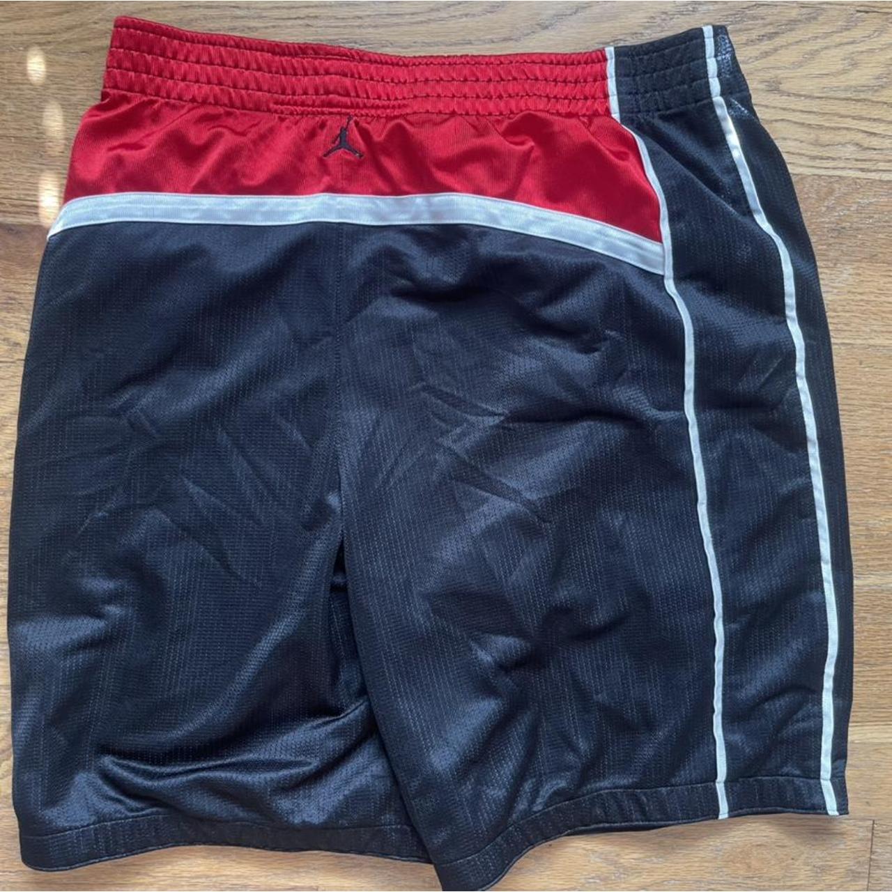 Vintage Jordan Brand Cincinnati Bearcats Depop