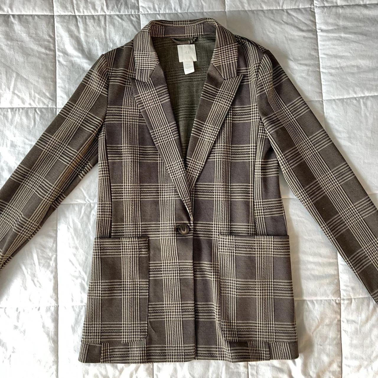 Brown and tan plaid blazer jacket coat. Button - Depop