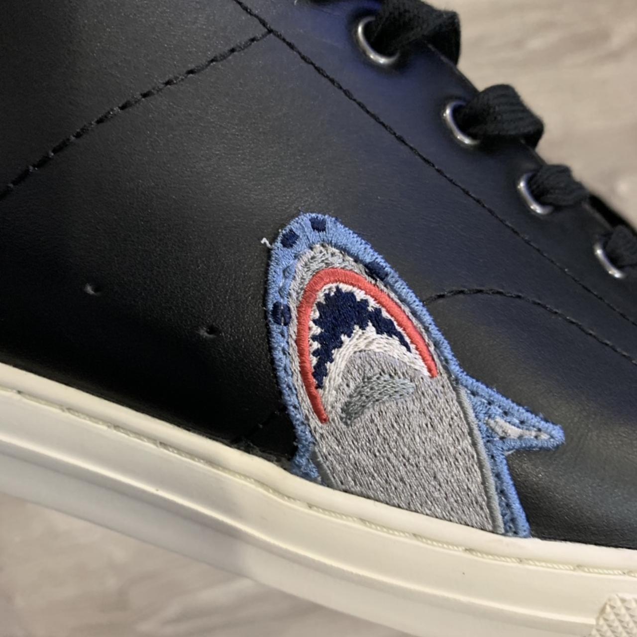 coach shark shoes