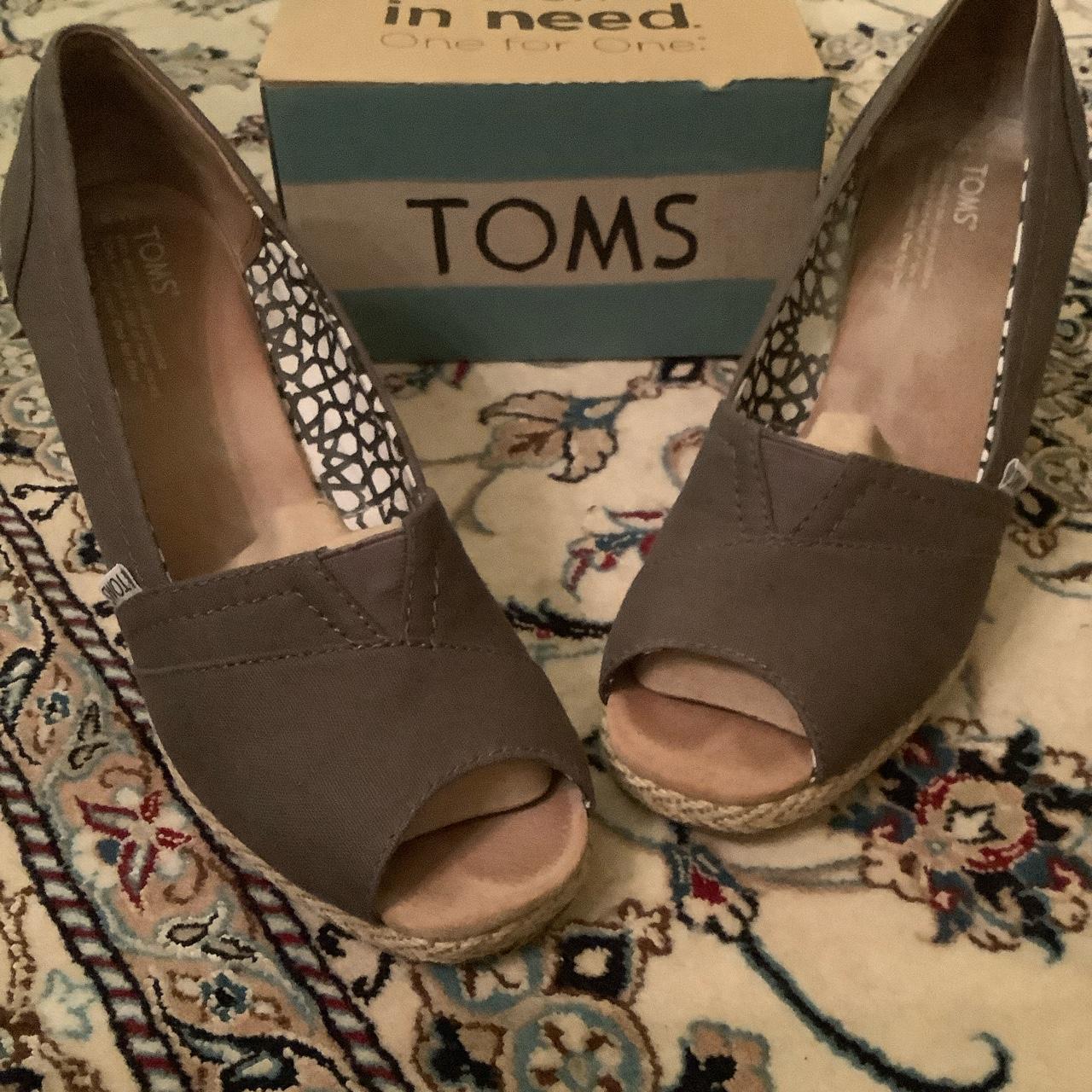 toms classic wedge