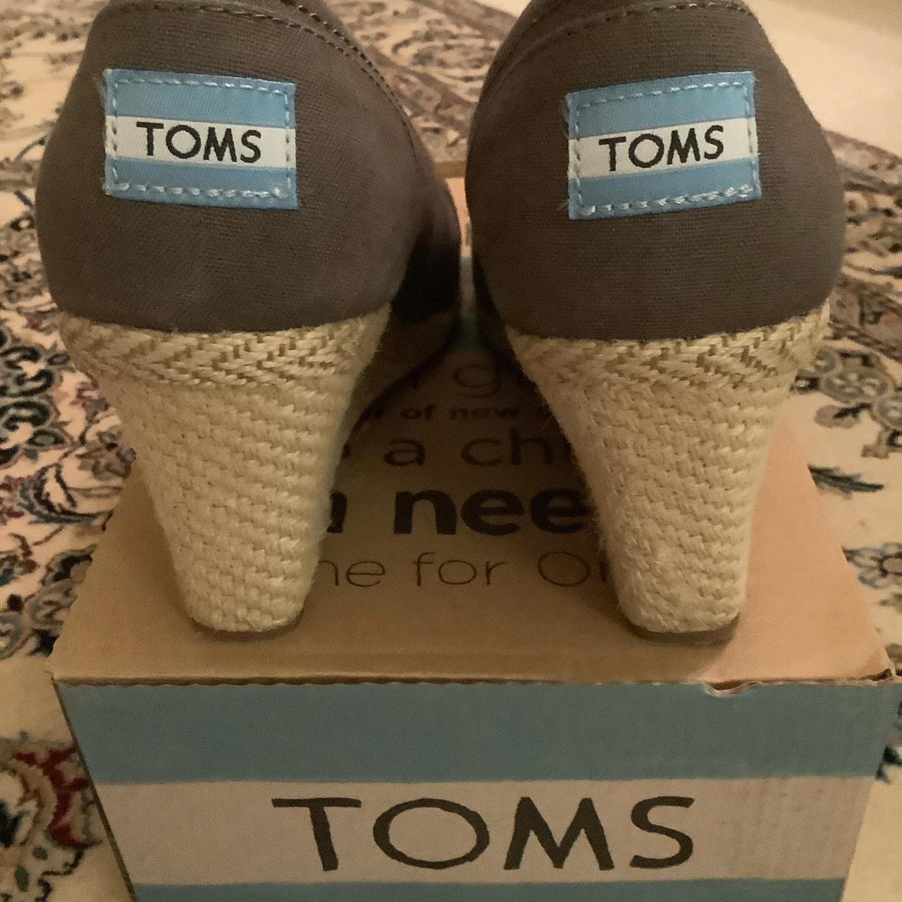 toms classic wedge