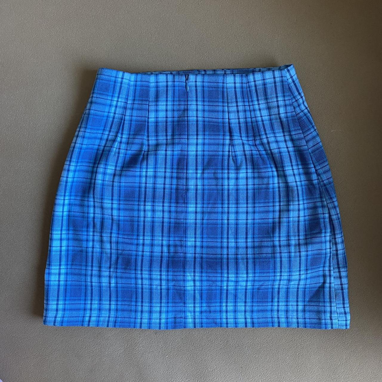 Brandy Melville blue plaid skirt Really cute skirt... - Depop