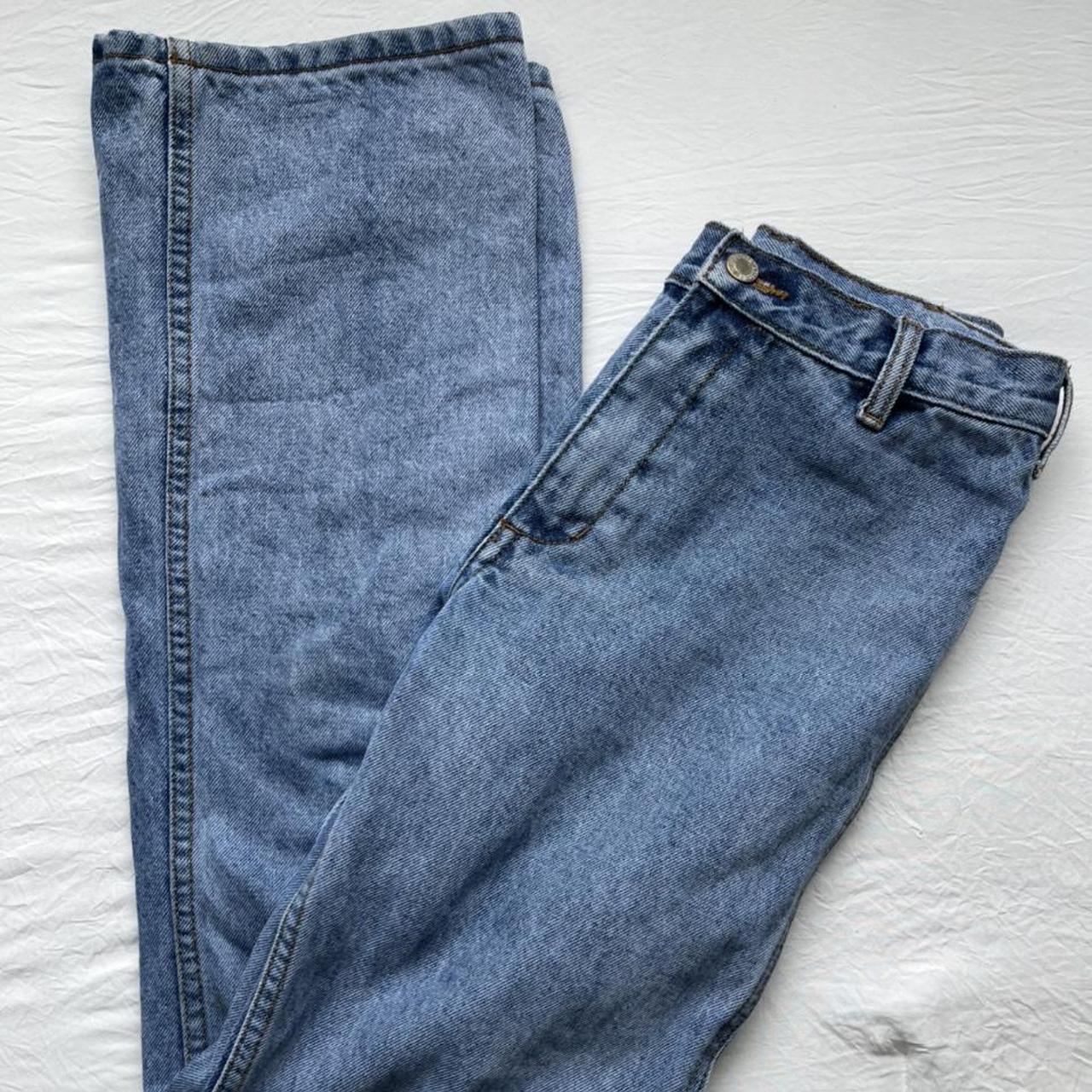 Brandy Melville Jeans Straight leg (Don’t know... - Depop