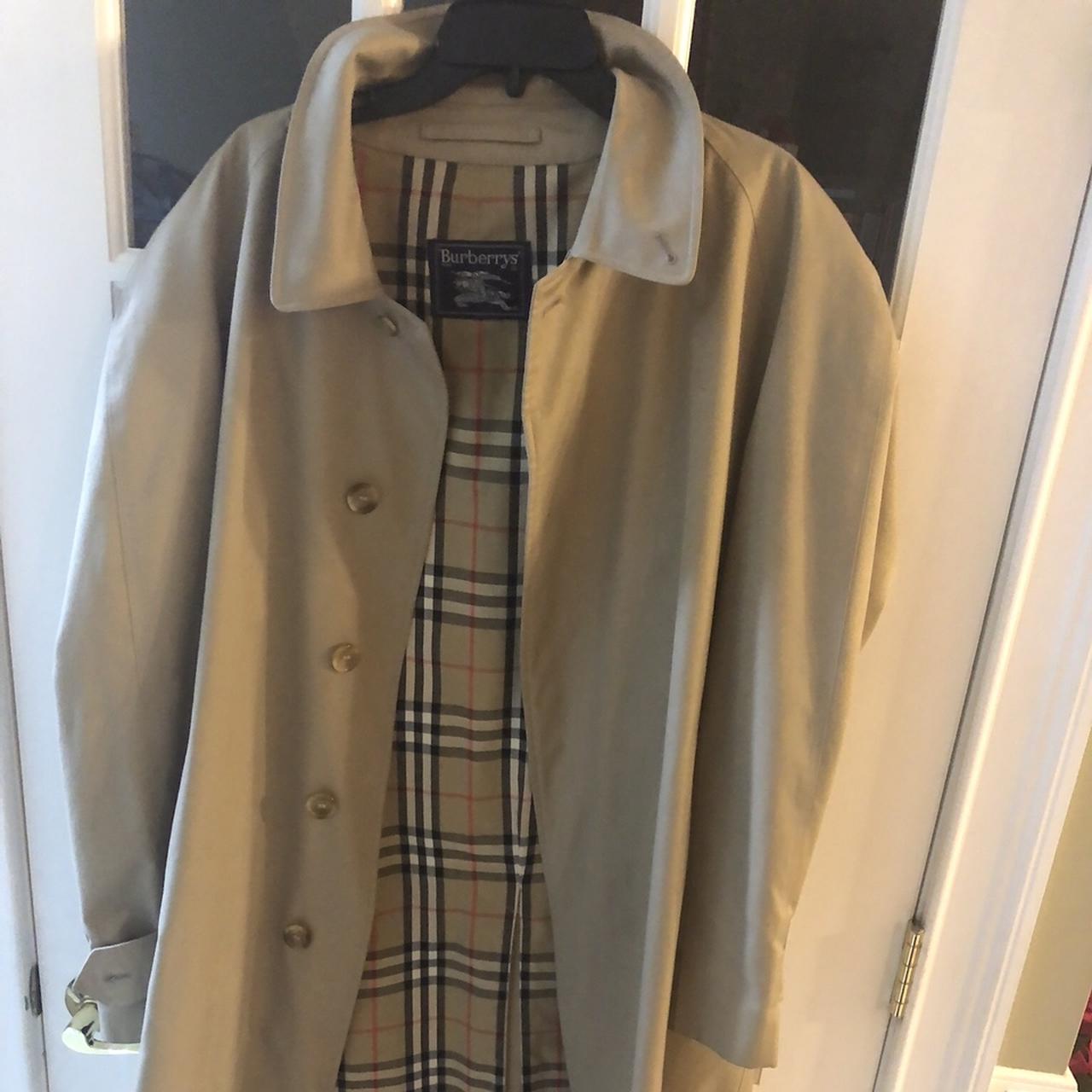 Men’s Burberry Regular Trench Coat size 46... - Depop