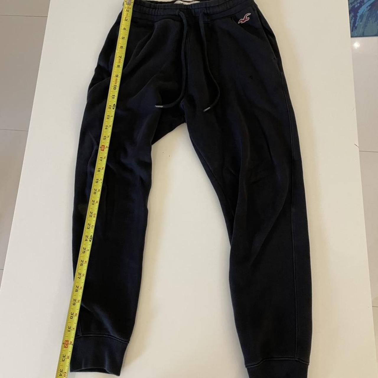 black hollister sweatpants size xs-s fleece inside - Depop