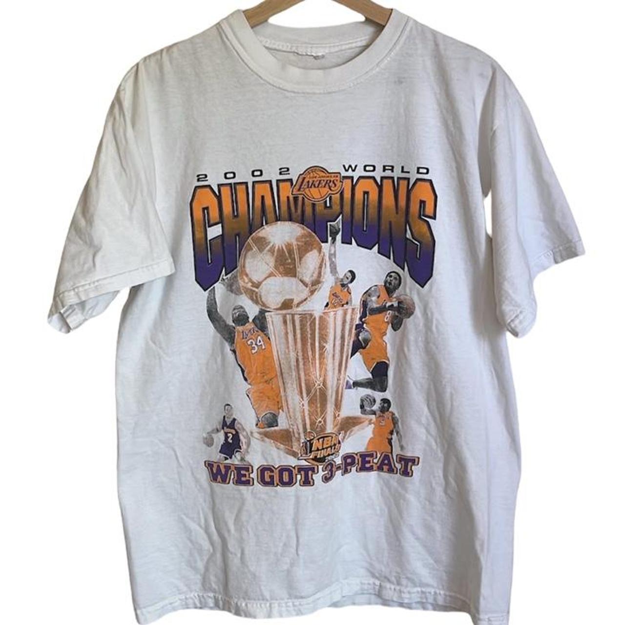 Vintage Lakers 2002 3-peat T-shirt