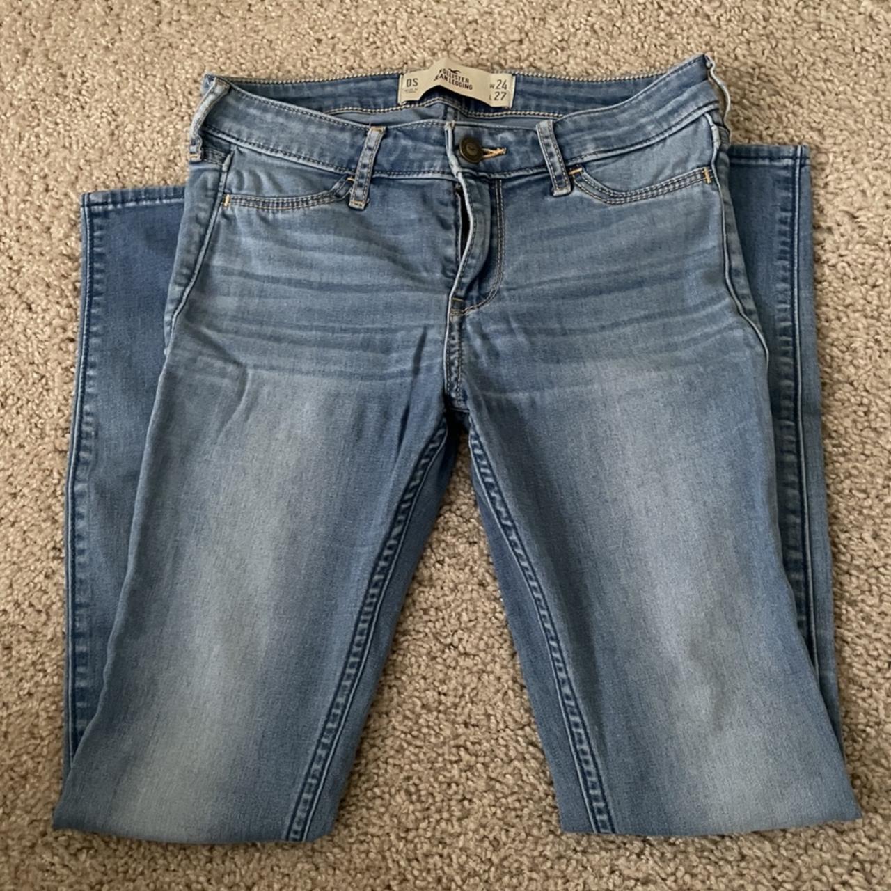 Hollister Light Wash Low Rise Jean Leggings • a bit... - Depop