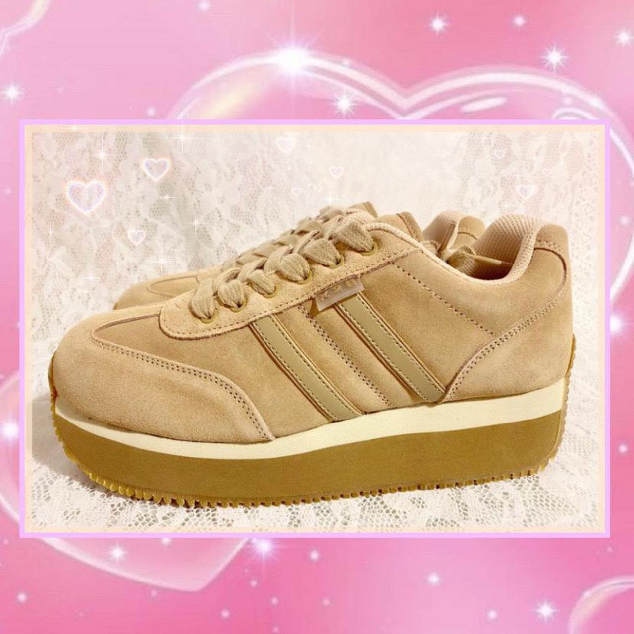 chunky platform sneakers 90s