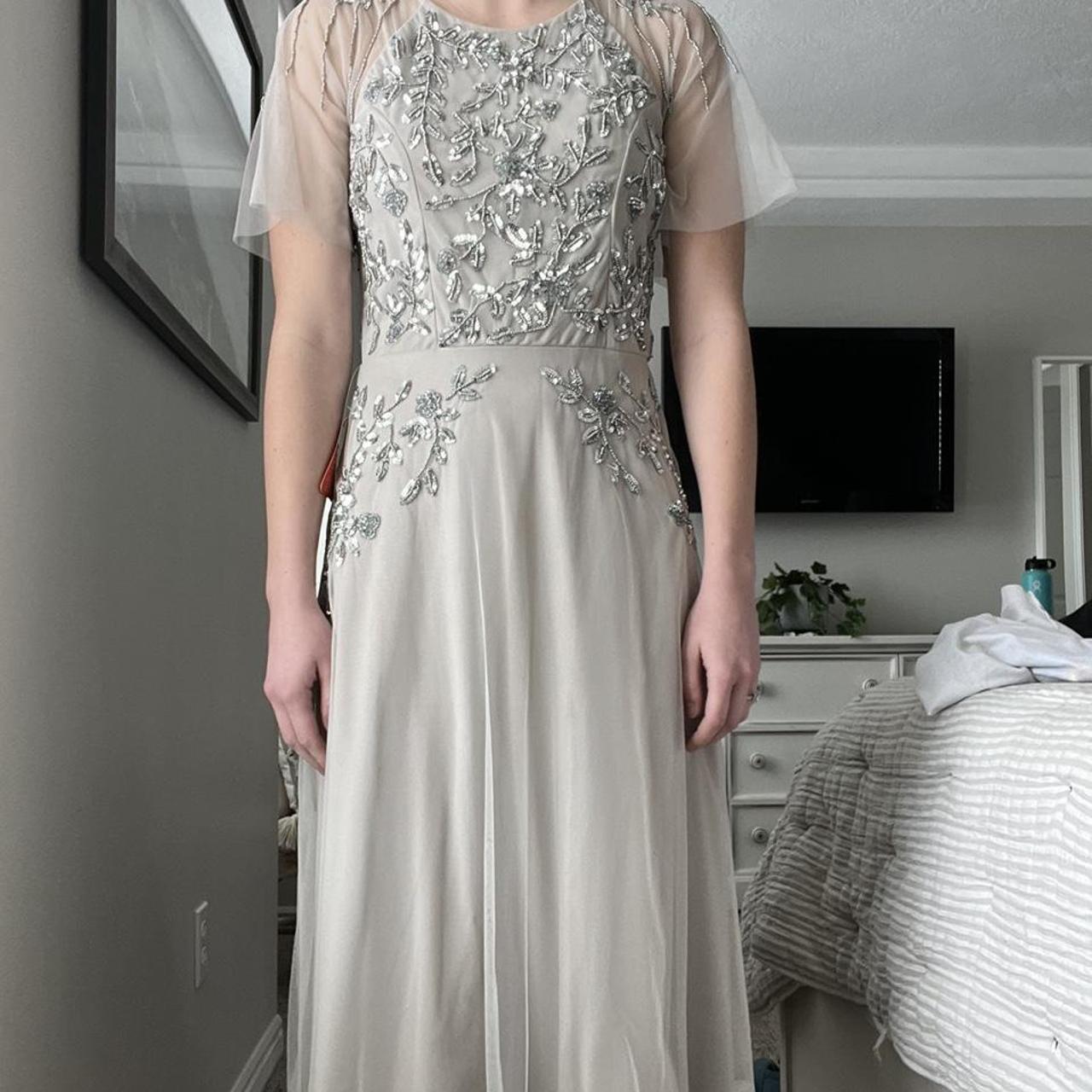 Product Image 1 - Super cute prom/homecoming dress! Beading