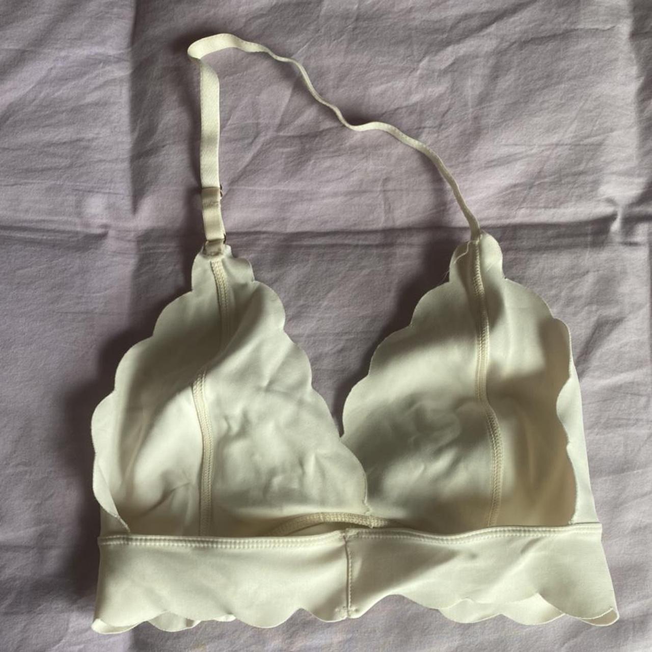 Product Image 2 - cute n girly bralet <3
listed