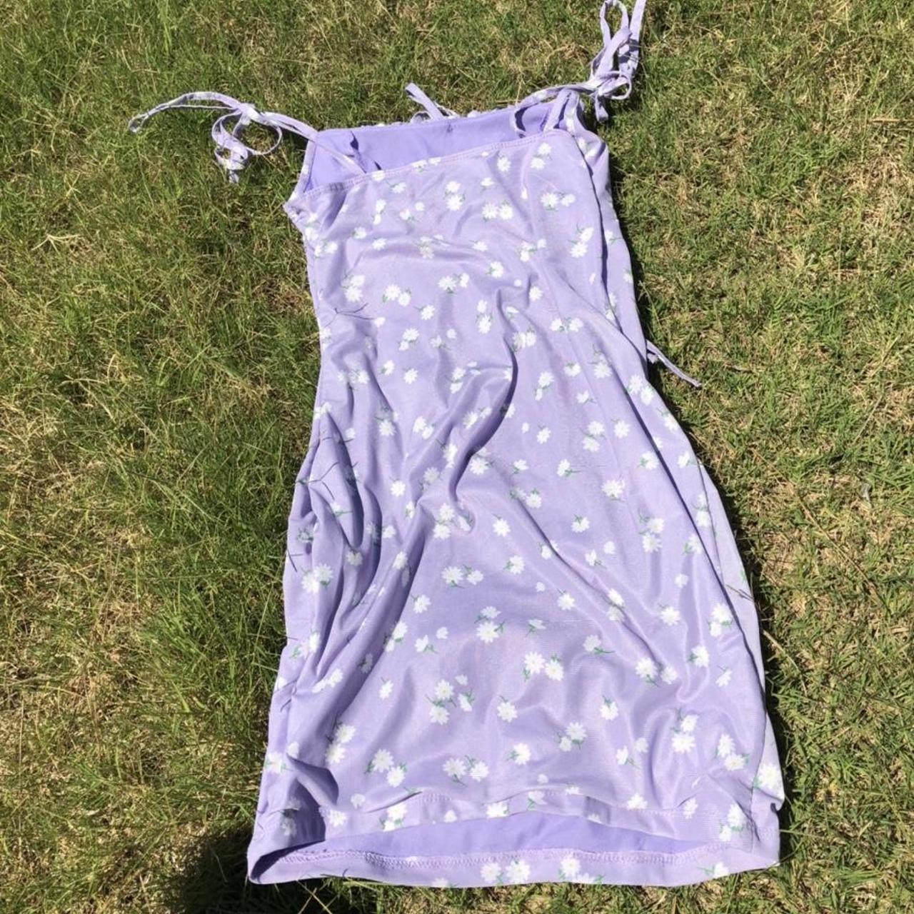 cutest lavender floral mini dress ! rly gives me... - Depop
